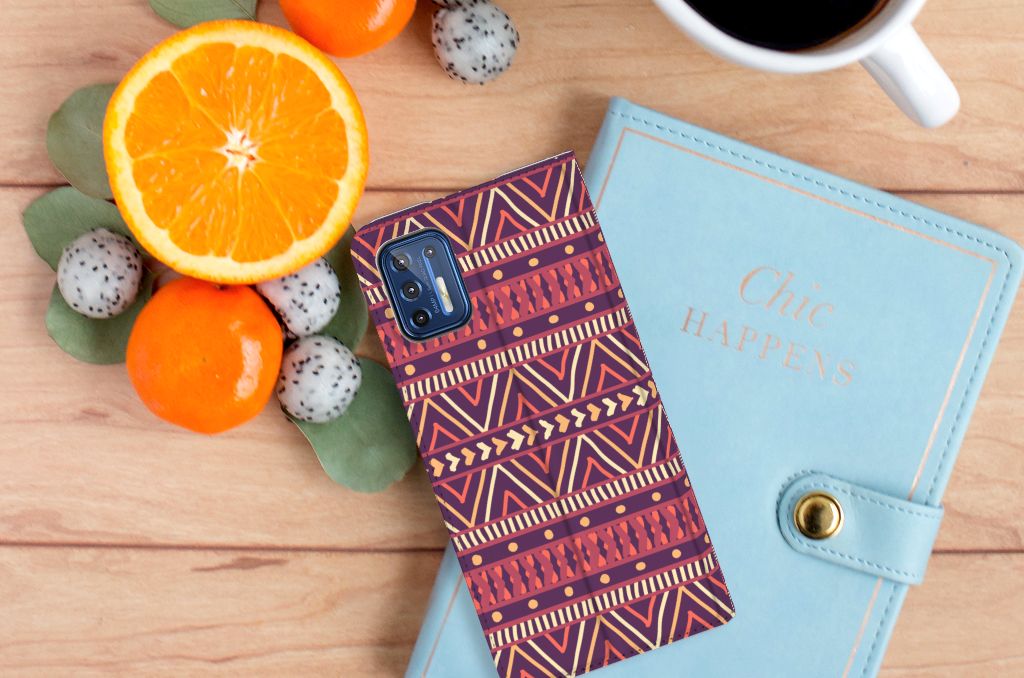 Motorola Moto G9 Plus Hoesje met Magneet Aztec Paars - B2C Telecom