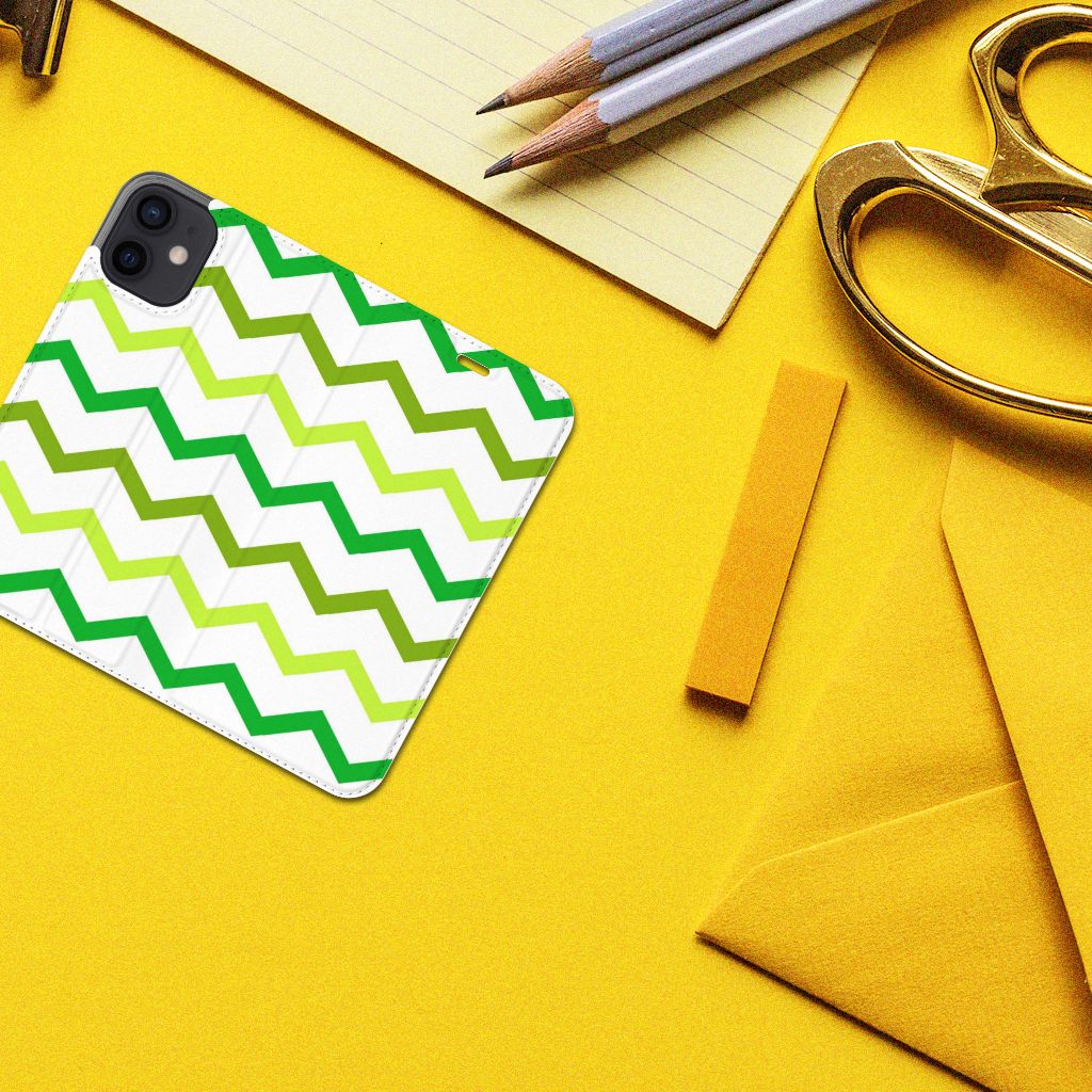 iPhone 12 Mini Hoesje met Magneet Zigzag Groen - B2C Telecom