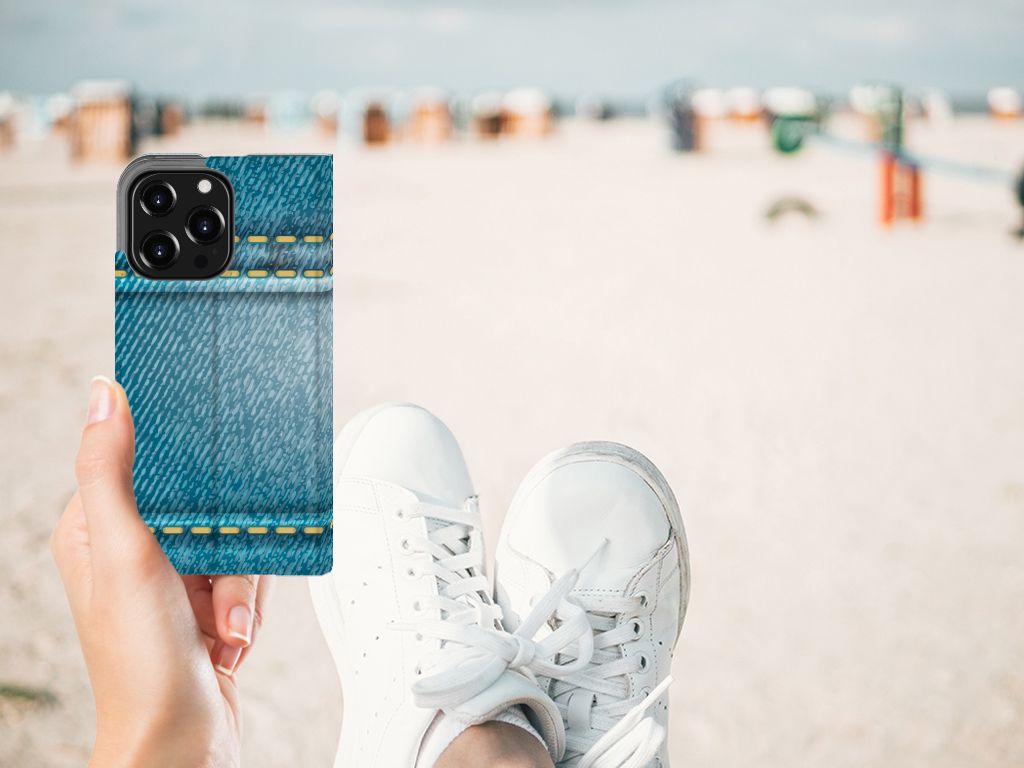 iPhone 13 Pro Hippe Standcase Jeans - B2C Telecom