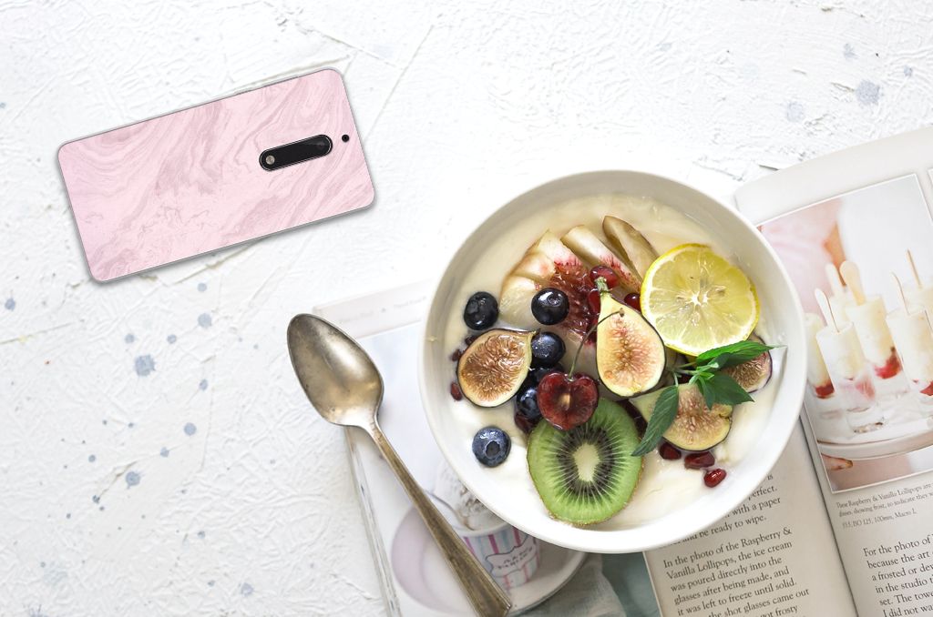 Nokia 5 TPU Siliconen Hoesje Marble Pink - Origineel Cadeau Vriendin