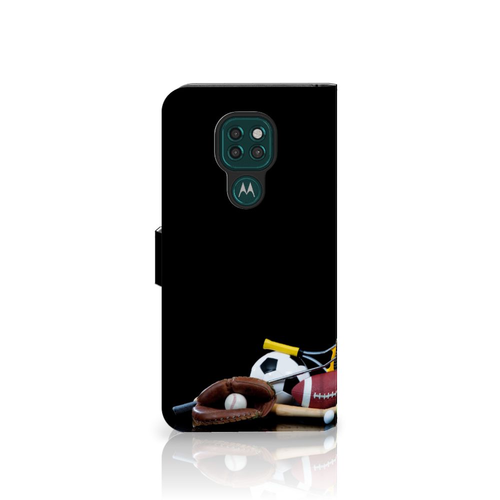 Motorola Moto G9 Play | E7 Plus Wallet Case met Pasjes Sports met sportuitrusting en gekleurd design.