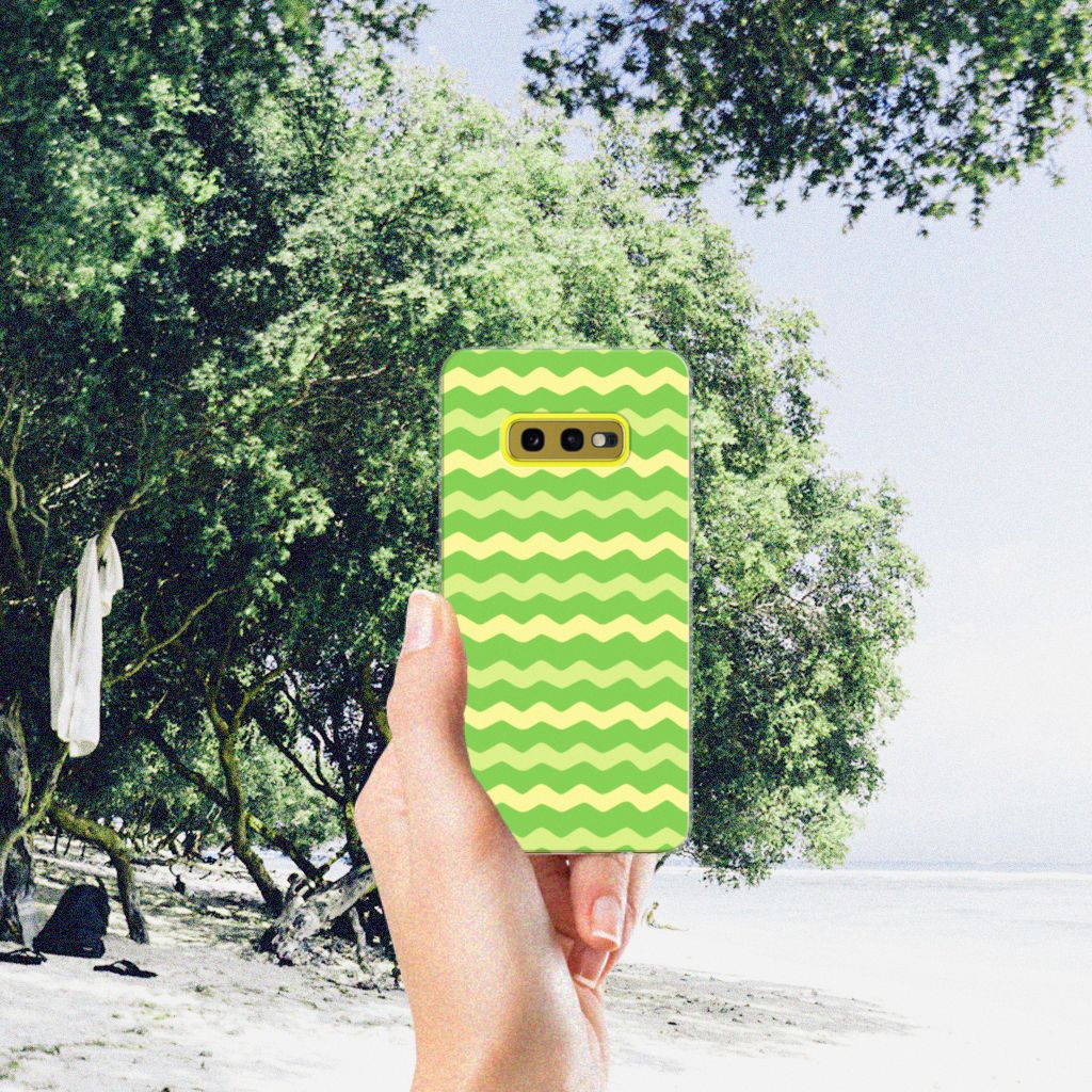 Samsung Galaxy S10e TPU bumper Waves Green