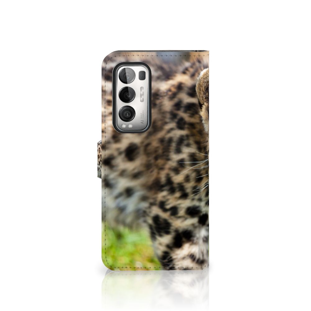 OPPO Find X3 Neo 5G Telefoonhoesje met Pasjes Baby Luipaard