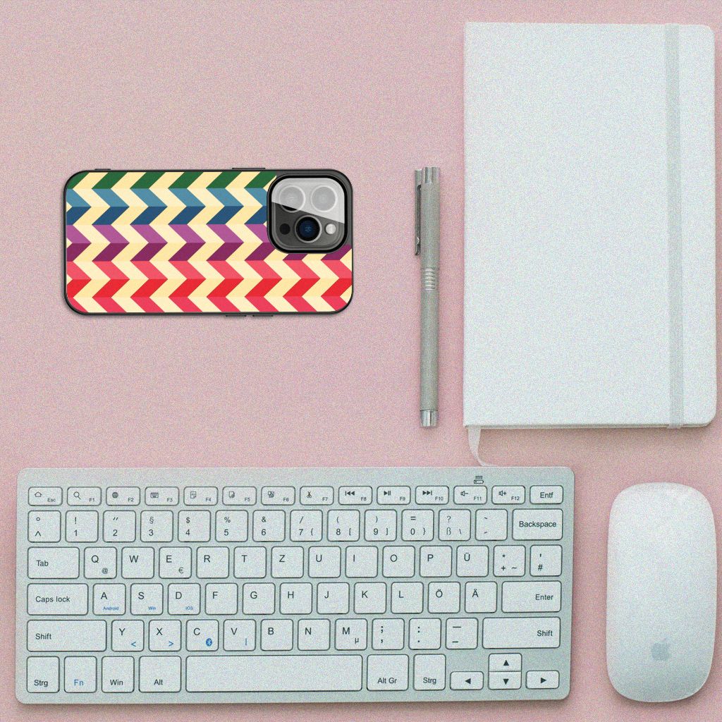iPhone 13 Pro Back Case Zigzag Multi Color B2C Telecom