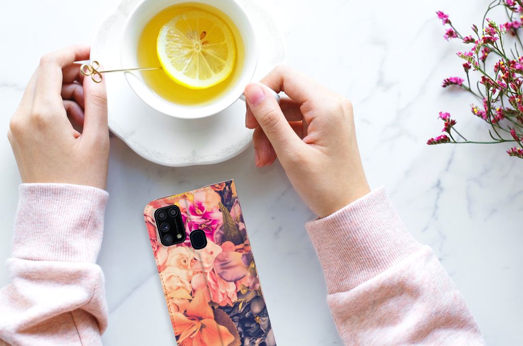 Samsung Galaxy M31 Smart Cover Bosje Bloemen - B2C Telecom