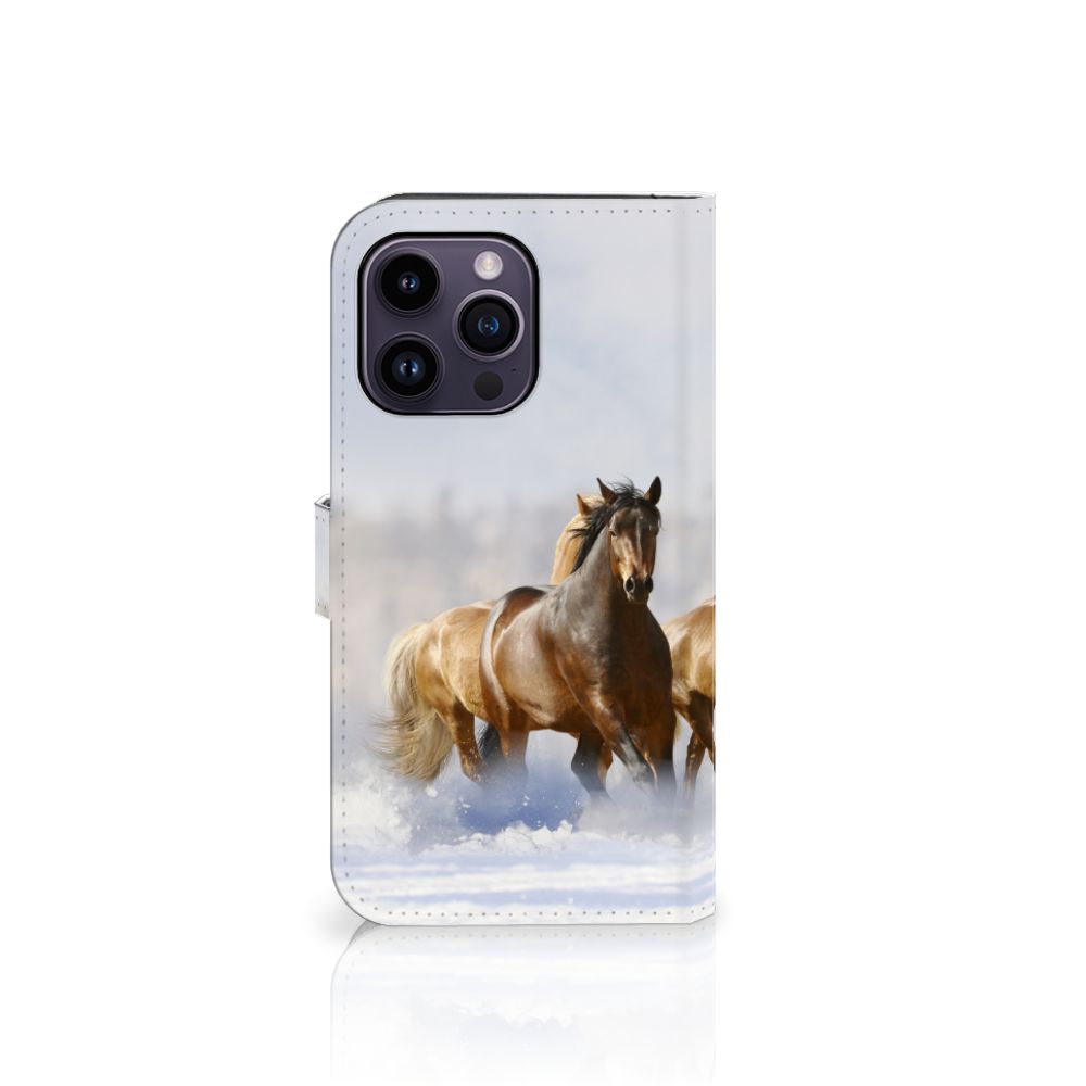iPhone 15 Pro Max Telefoonhoesje met Pasjes Paarden met een afbeelding van galloperende paarden