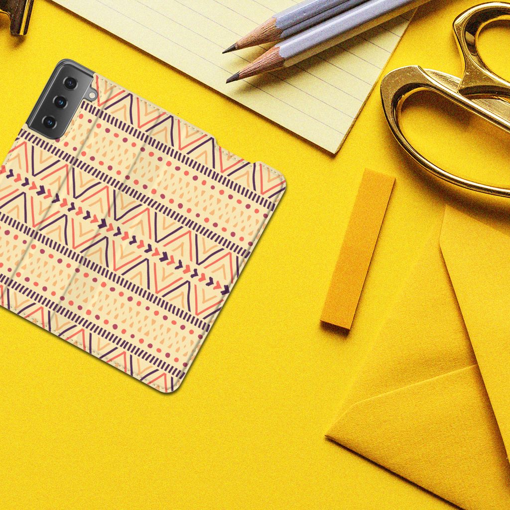 Samsung Galaxy S21 Hoesje met Magneet Aztec Yellow - B2C Telecom