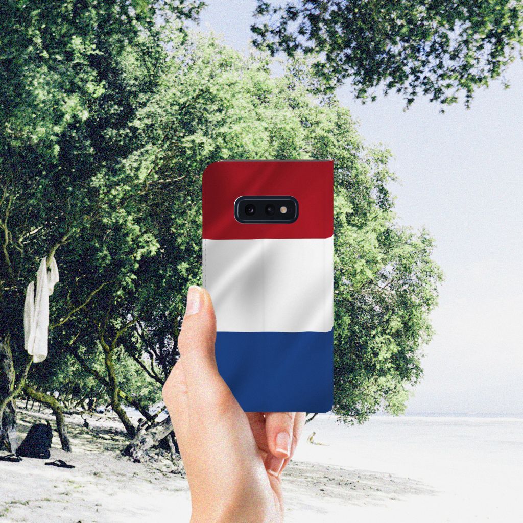 Samsung Galaxy S10e Standcase Nederlandse Vlag - B2C Telecom