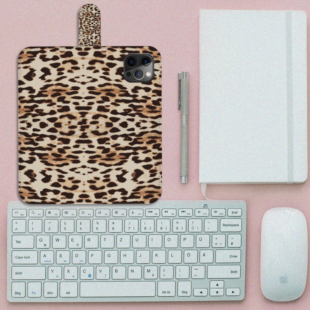 Apple iPhone 12 Pro Max Telefoonhoesje met Pasjes Leopard
