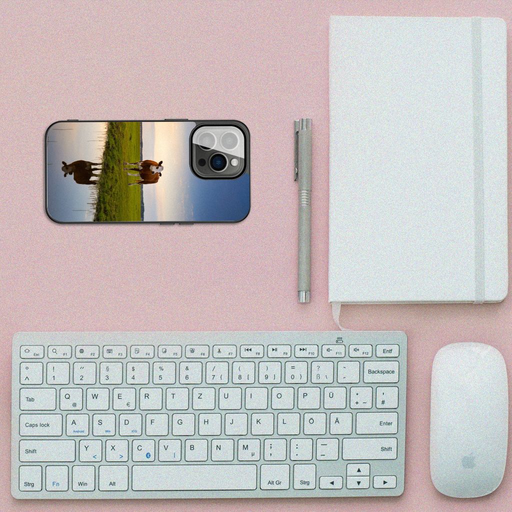 iPhone 13 Pro Dierenprint Telefoonhoesje Koe B2C Telecom