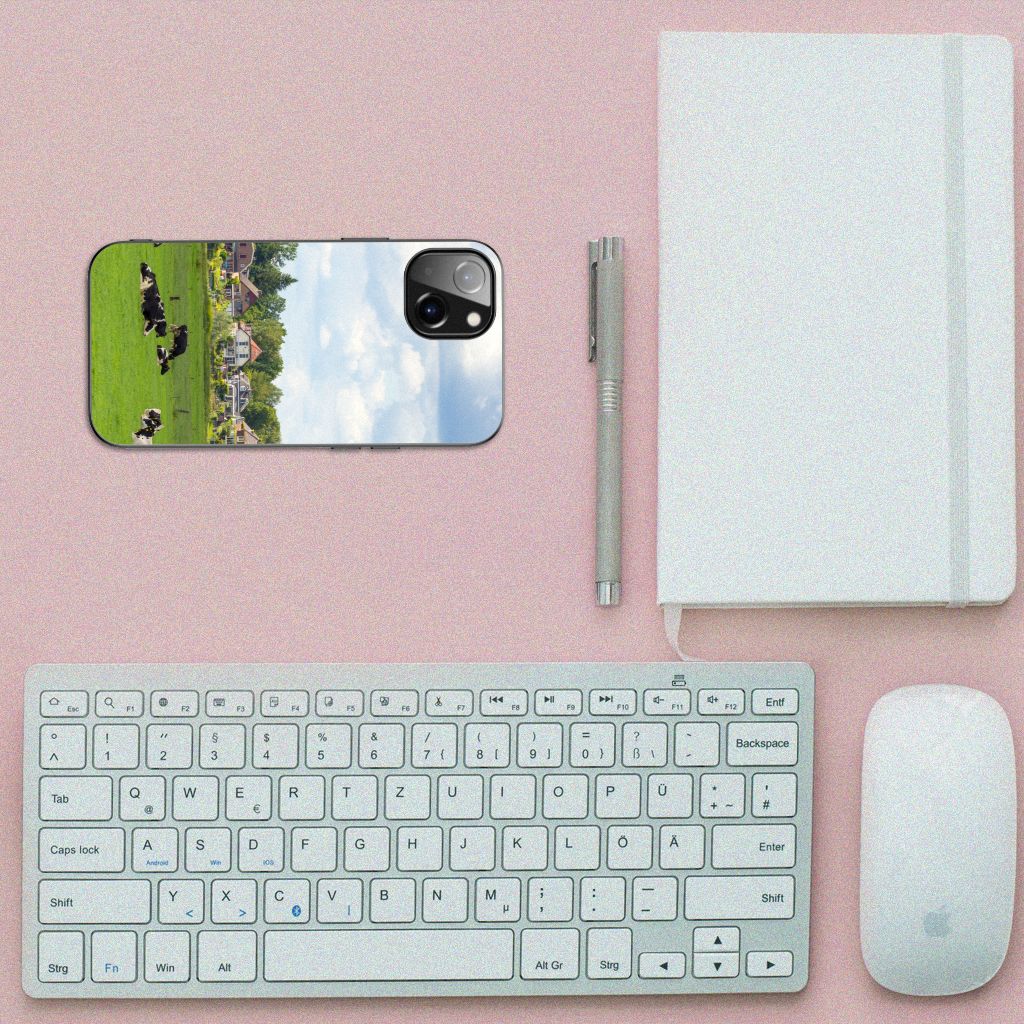 Apple iPhone 13 Dierenprint Telefoonhoesje Koeien B2C Telecom