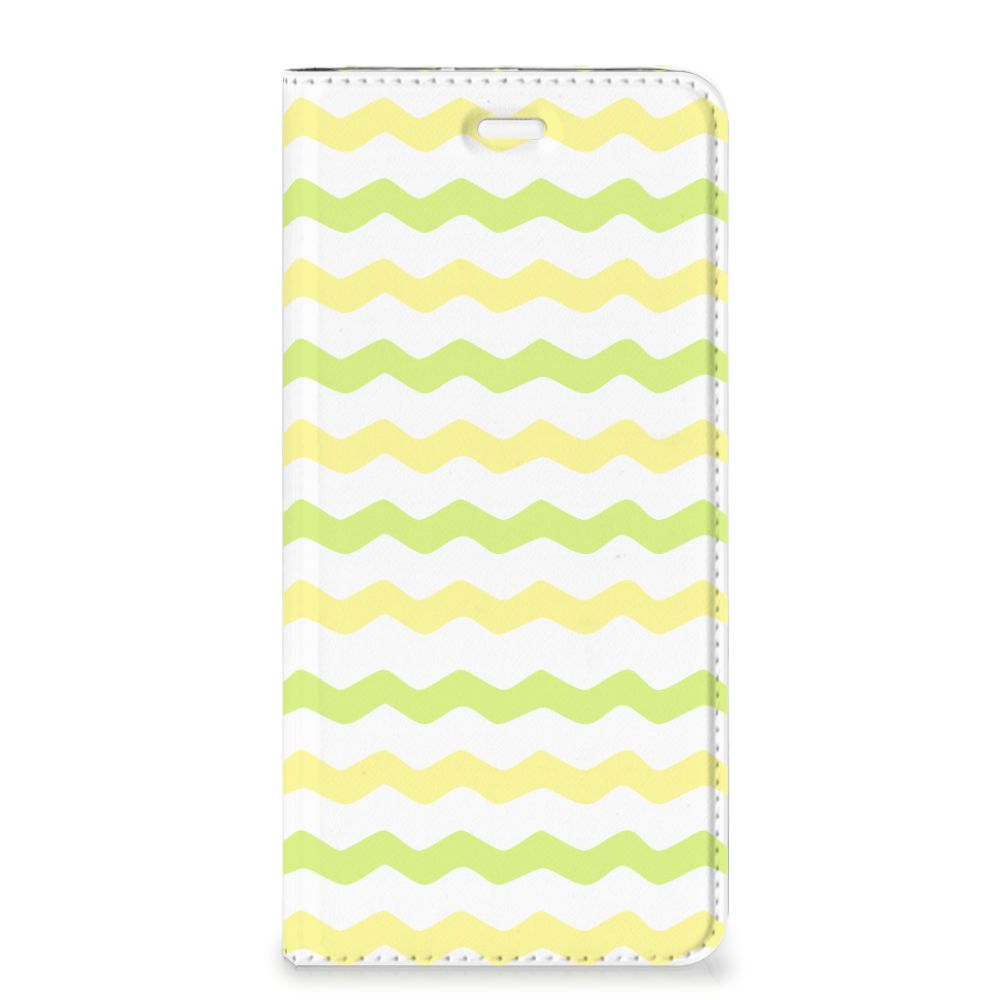 Huawei P10 Plus Hoesje met Magneet Waves Yellow
