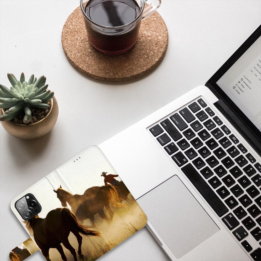 iPhone 13 Pro Max Telefoonhoesje met Pasjes Design Cowboy