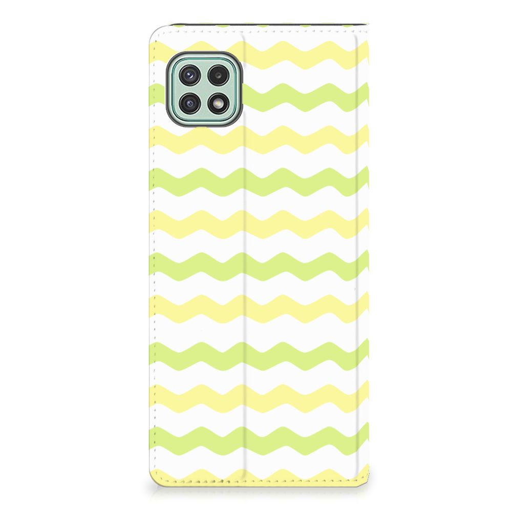 Samsung Galaxy A22 5G Hoesje met Magneet Waves Yellow - B2C Telecom