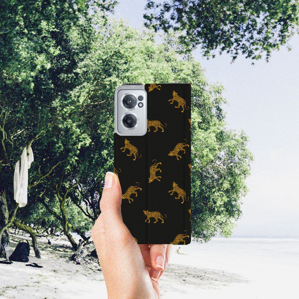 Hoesje maken voor OnePlus Nord CE 2 5G Leopards - B2C Telecom