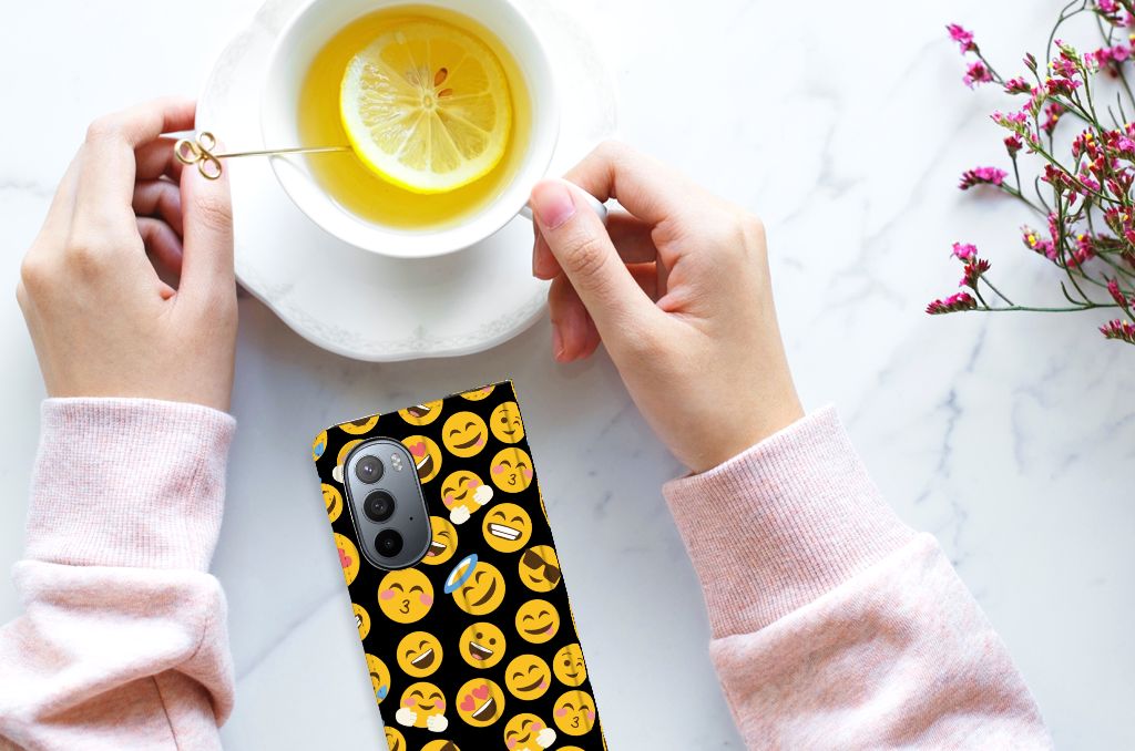 Motorola Edge 30 Pro Hoesje met Magneet Emoji - B2C Telecom