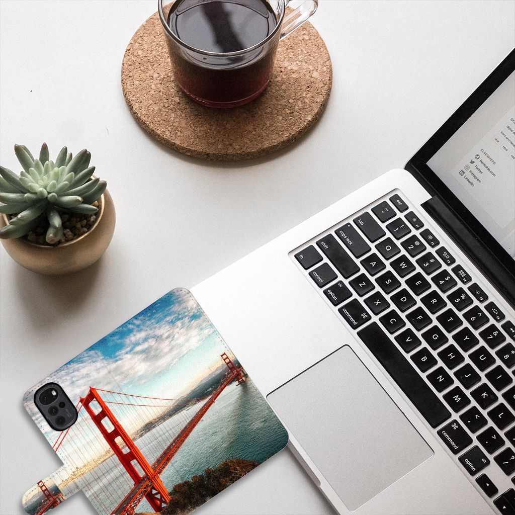 Motorola Moto G22 Flip Cover Golden Gate Bridge