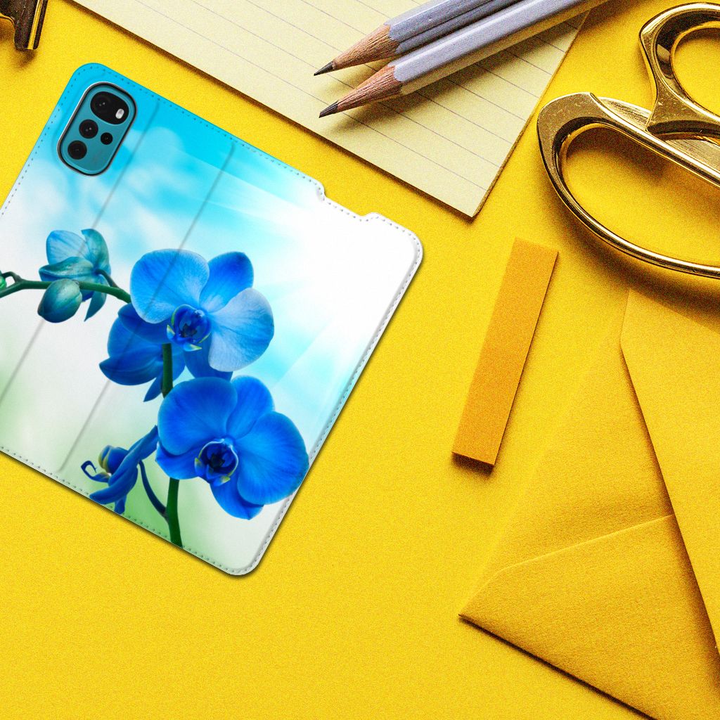 Motorola Moto G22 Smart Cover Orchidee Blauw - Cadeau voor je Moeder - B2C Telecom
