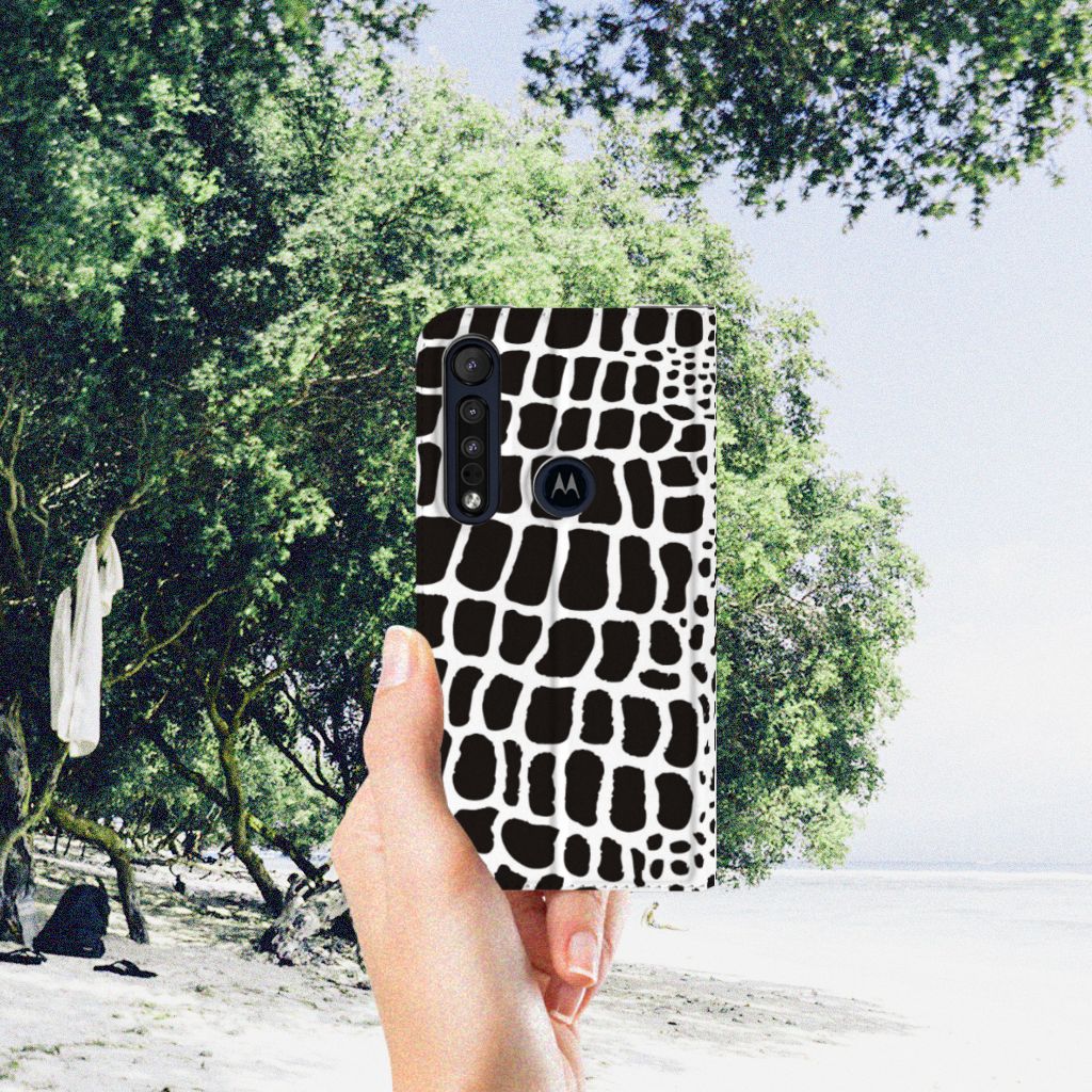 Motorola G8 Plus Hoesje maken Slangenprint - B2C Telecom