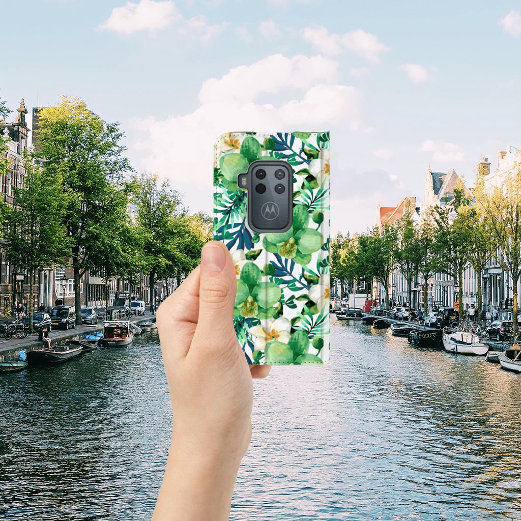 Motorola One Zoom Smart Cover Orchidee Groen - B2C Telecom