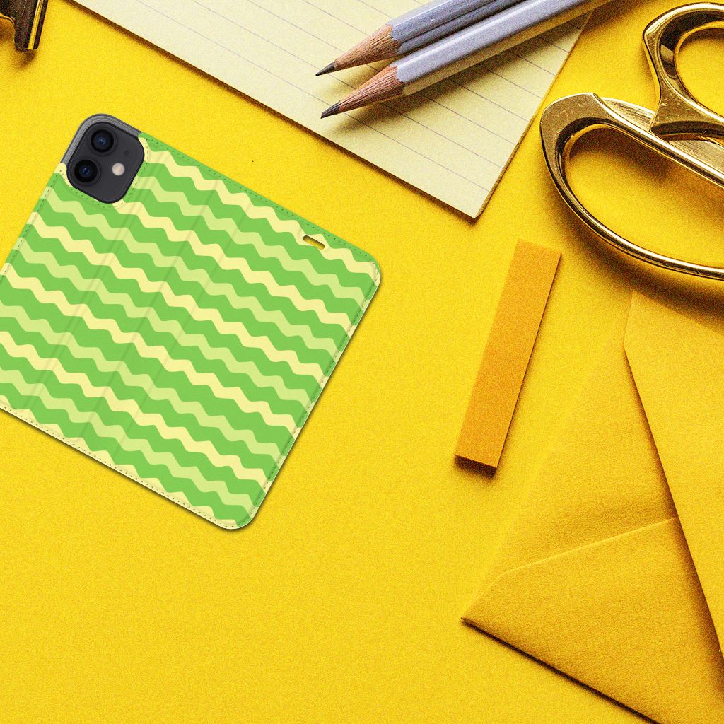 iPhone 12 Mini Hoesje met Magneet Waves Green - B2C Telecom