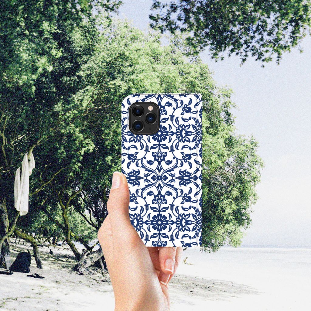 Apple iPhone 11 Pro Smart Cover Flower Blue