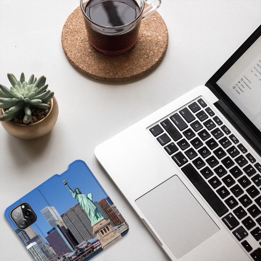 iPhone 14 Pro Book Cover Vrijheidsbeeld - B2C Telecom