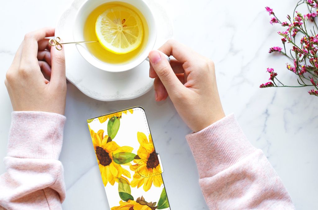Hoesje voor Samsung Galaxy A14 5G Zonnebloemen met zonnebloemen ontwerp op een witte achtergrond.