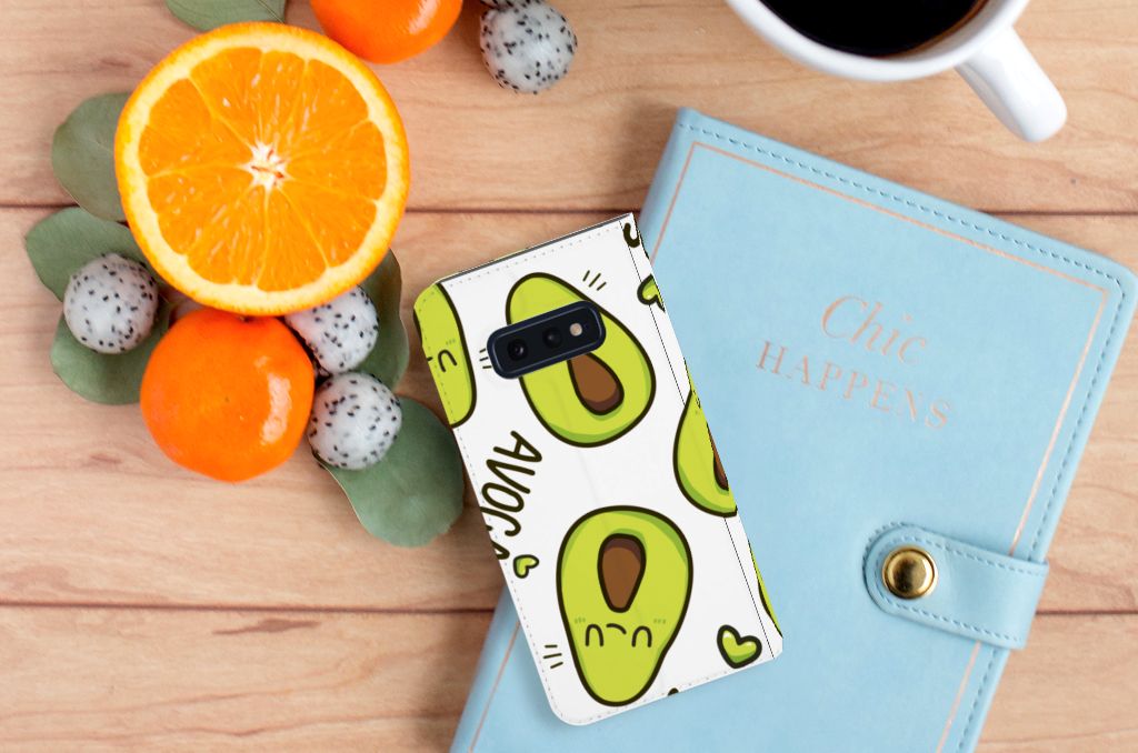 Samsung Galaxy S10e Magnet Case Avocado Singing