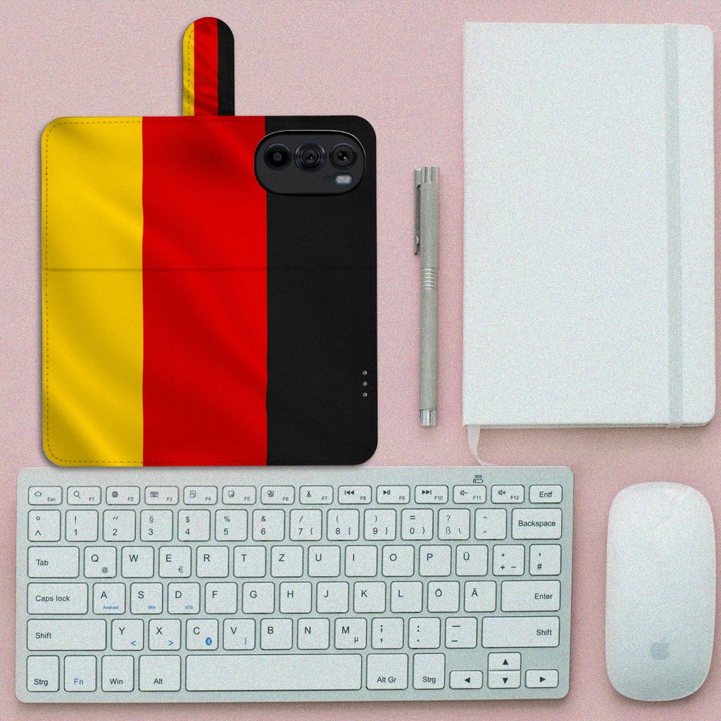 Motorola Edge 30 Pro Bookstyle Case Duitsland
