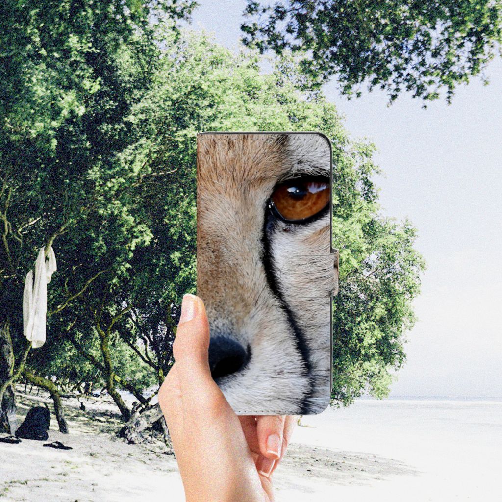 OPPO A98 5G Telefoonhoesje met Pasjes Cheetah close-up afbeelding