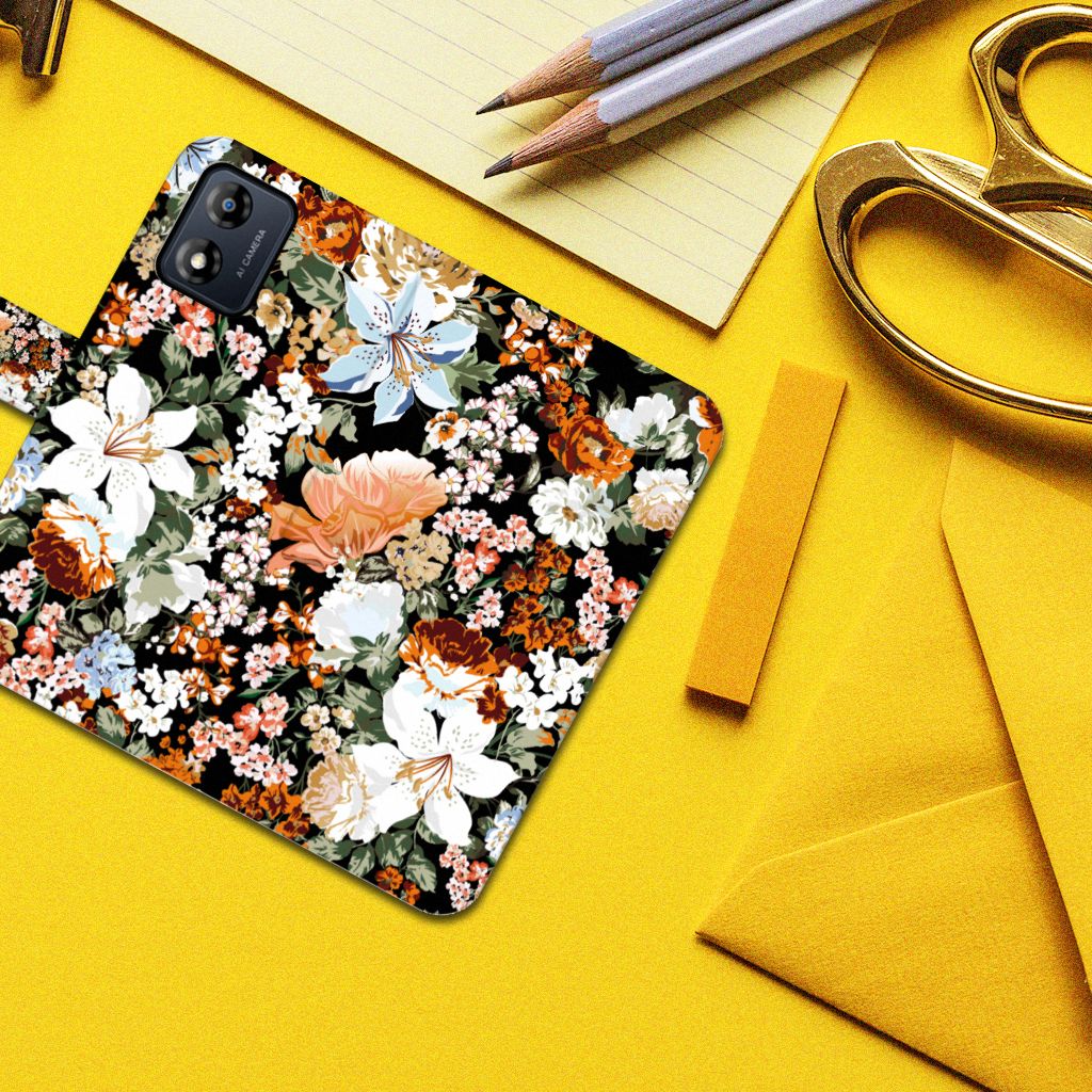 Hoesje voor Motorola Moto E13 4G Dark Flowers