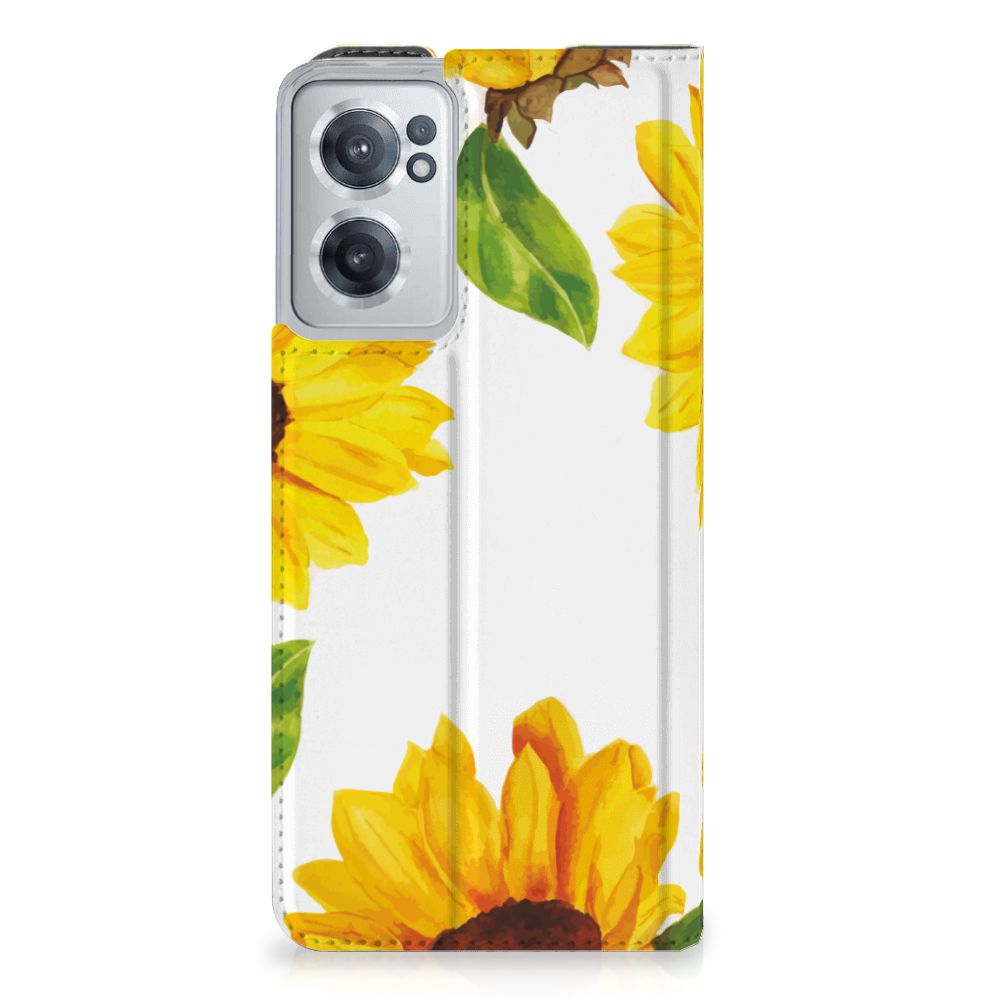 Smart Cover voor OnePlus Nord CE 2 5G Zonnebloemen - B2C Telecom