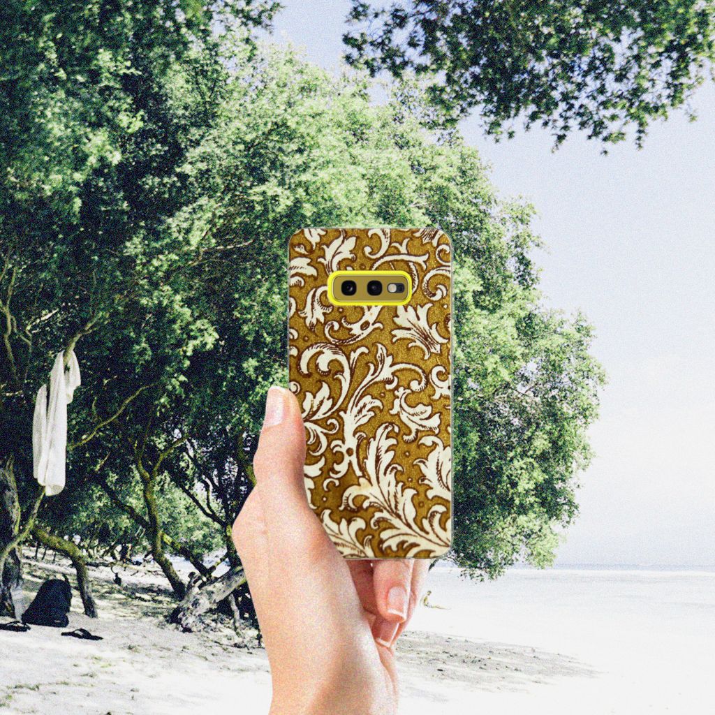 Siliconen Hoesje Samsung Galaxy S10e Barok Goud