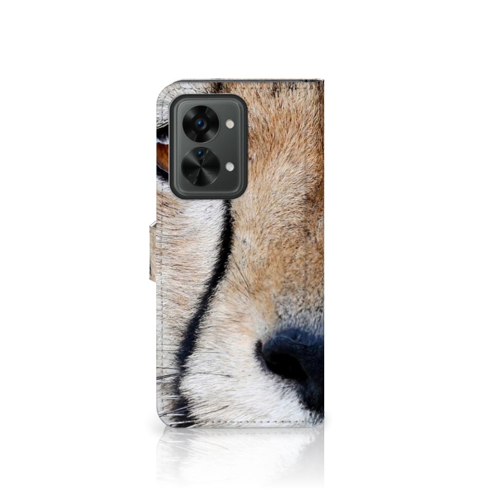 OnePlus Nord 2T Telefoonhoesje met Pasjes Cheetah met close-up afbeelding van een cheeta gezicht