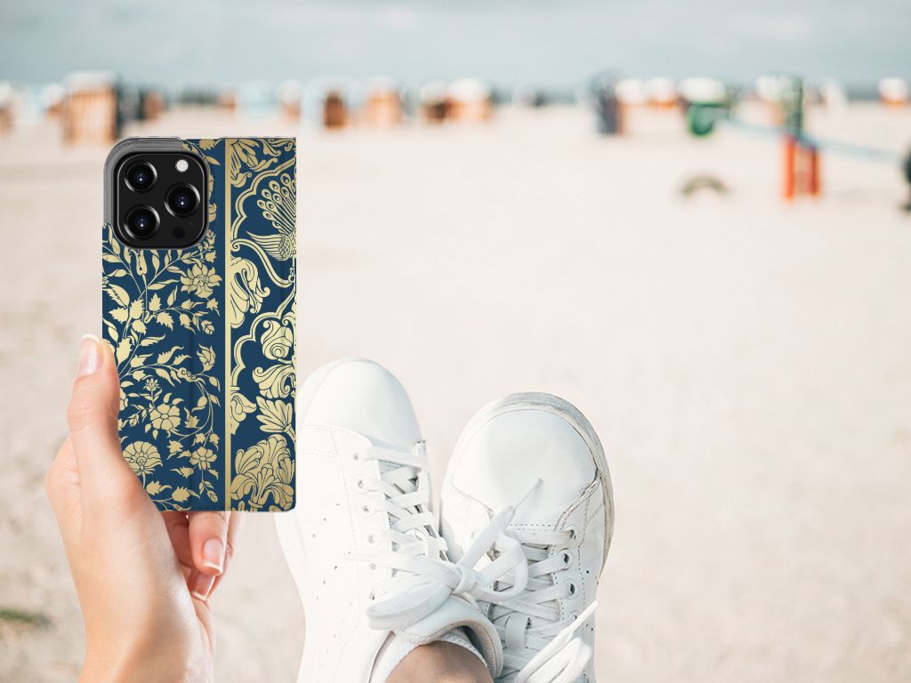 iPhone 13 Pro Smart Cover Beige Flowers - B2C Telecom