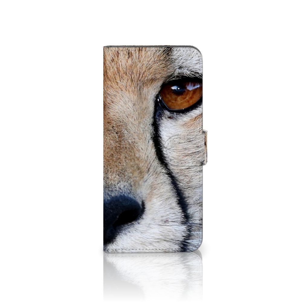 Motorola Edge 20 Lite Telefoonhoesje met Pasjes Cheetah met close-up van een cheeta oog
