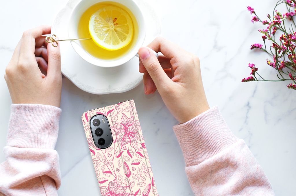 Motorola Edge 30 Pro Smart Cover Pink Flowers - B2C Telecom