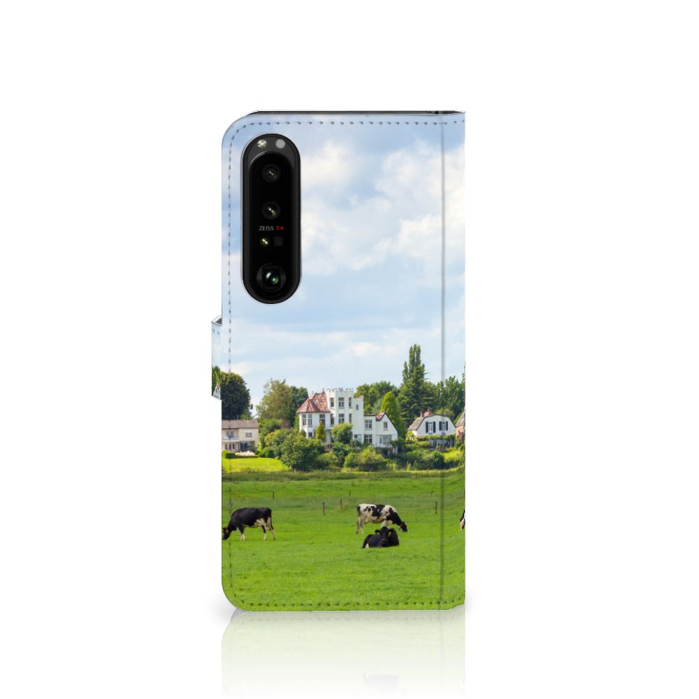 Sony Xperia 1 IV Telefoonhoesje met Pasjes Koeien