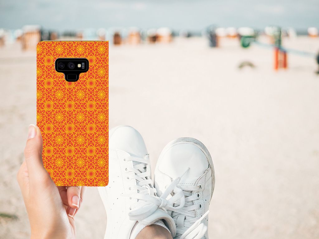 Samsung Galaxy Note 9 Hoesje met Magneet Batik Oranje