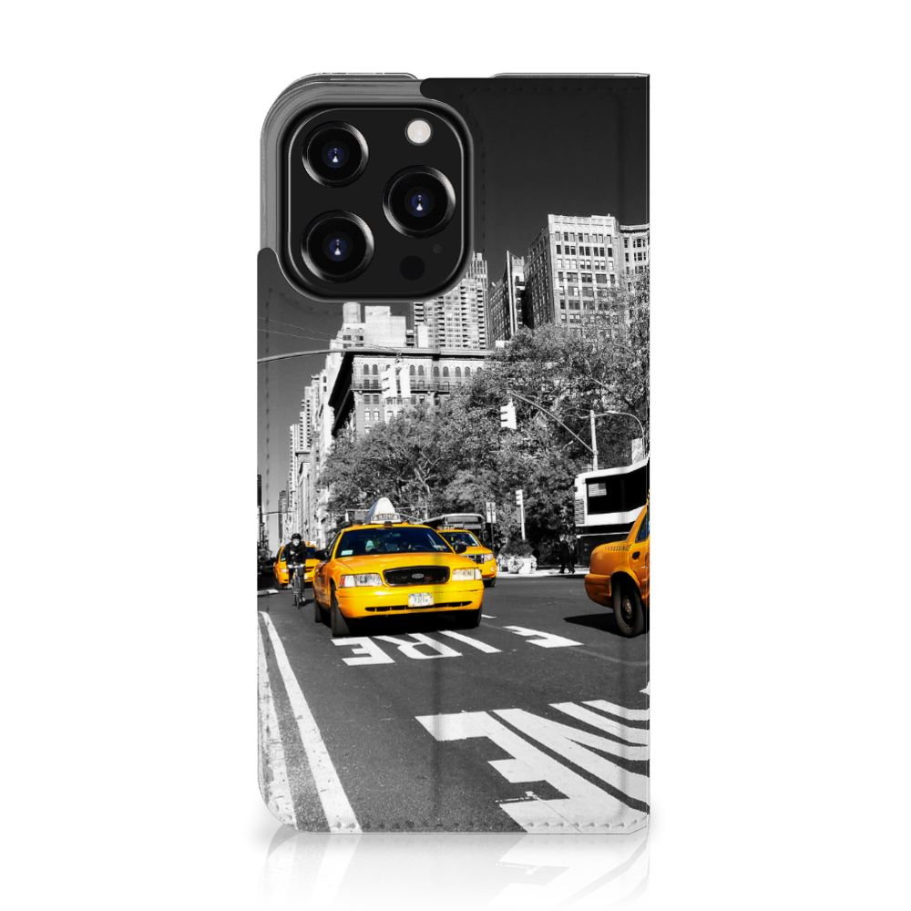 iPhone 13 Pro Book Cover New York Taxi - B2C Telecom