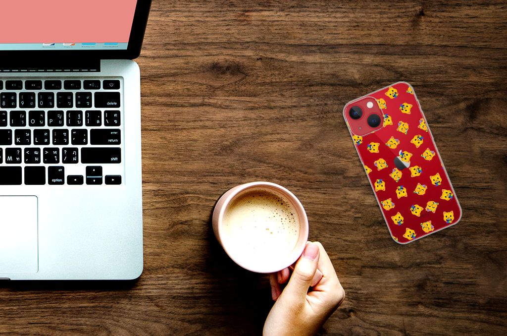 TPU bumper voor Apple iPhone 13 Katten Emojis op een bureau met laptop en koffie ☕.