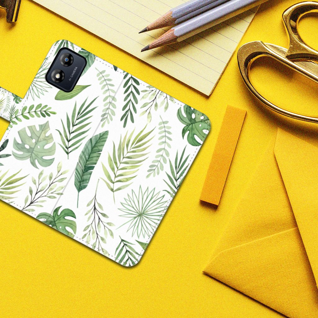 Motorola Moto E13 4G Hoesje Leaves