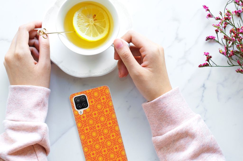 Samsung Galaxy A12 TPU bumper Batik Oranje