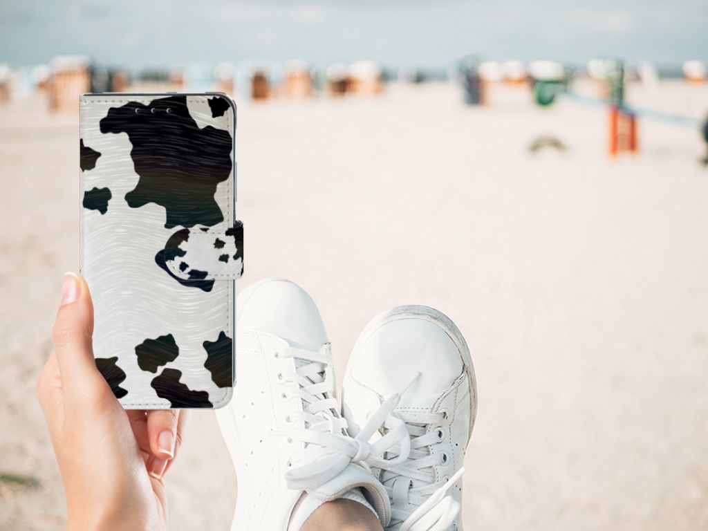 Xiaomi Redmi 8A Telefoonhoesje met Pasjes Koeienvlekken