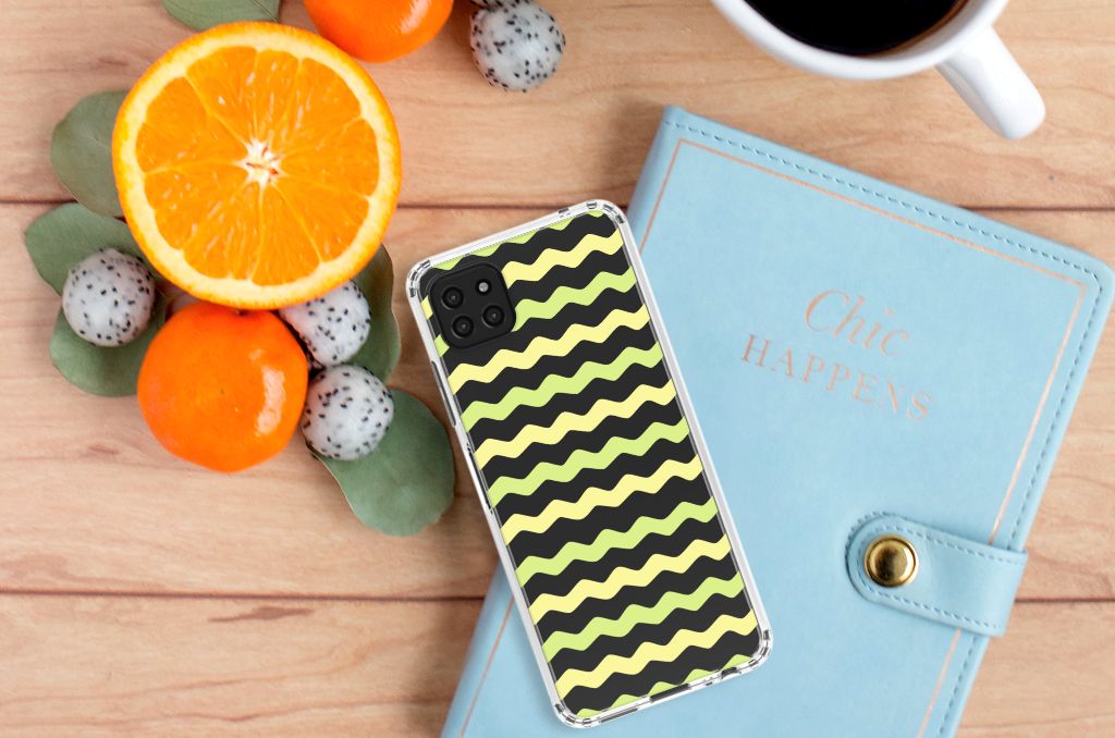 Samsung Galaxy A22 5G Doorzichtige Silicone Hoesje Waves Yellow B2C Telecom