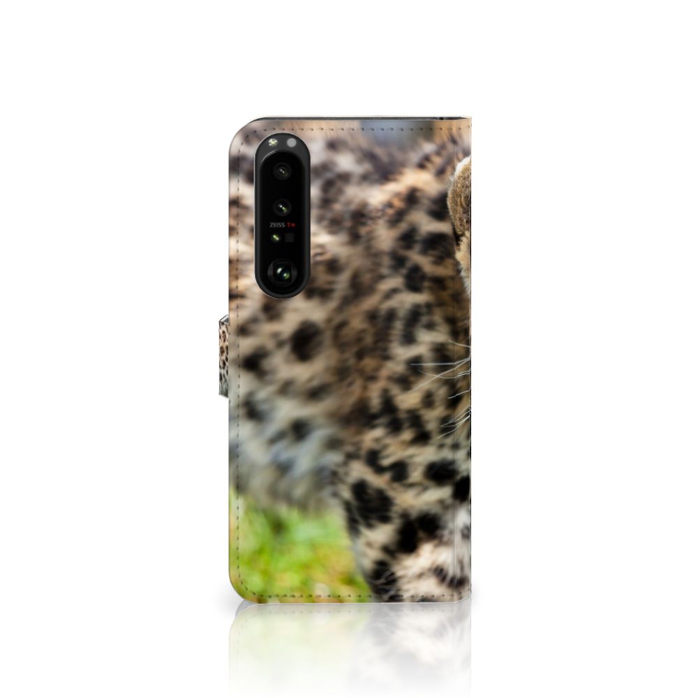 Sony Xperia 1 III Telefoonhoesje met Pasjes Baby Luipaard