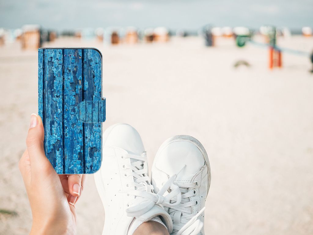 Samsung Galaxy S10e Book Style Case Wood Blue