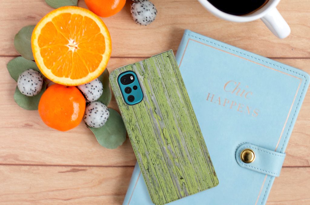 Motorola Moto G22 Book Wallet Case Green Wood - B2C Telecom