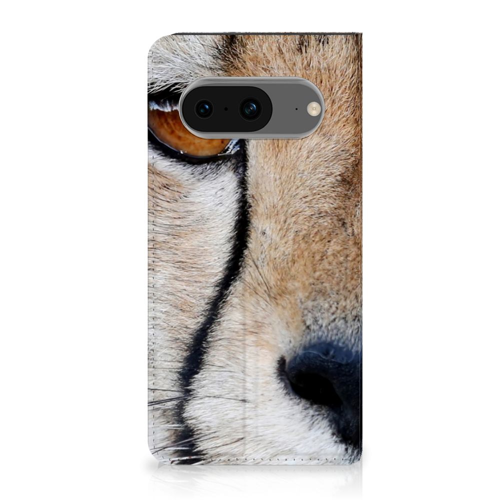 Google Pixel 8 Hoesje maken Cheetah close-up van een cheetah met nadruk op het oog